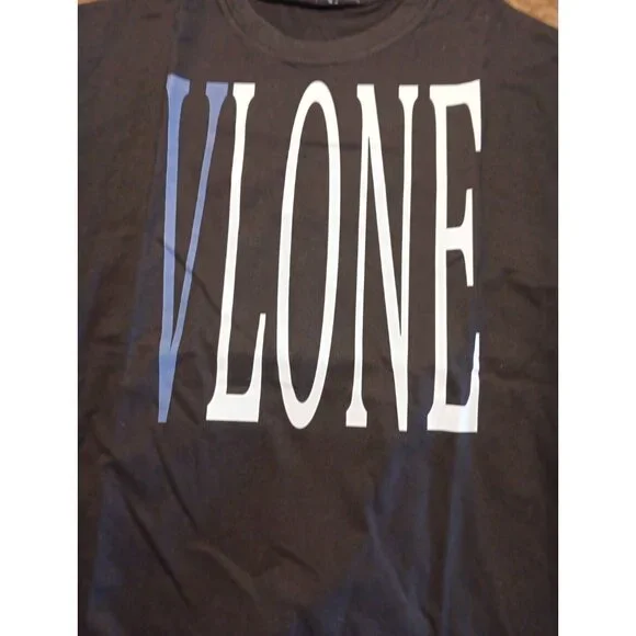 Vlone Classic Stamp Logo T-Shirt Mens L Black Snake Serpent Double Graphic NWT - Picture 3 of 7